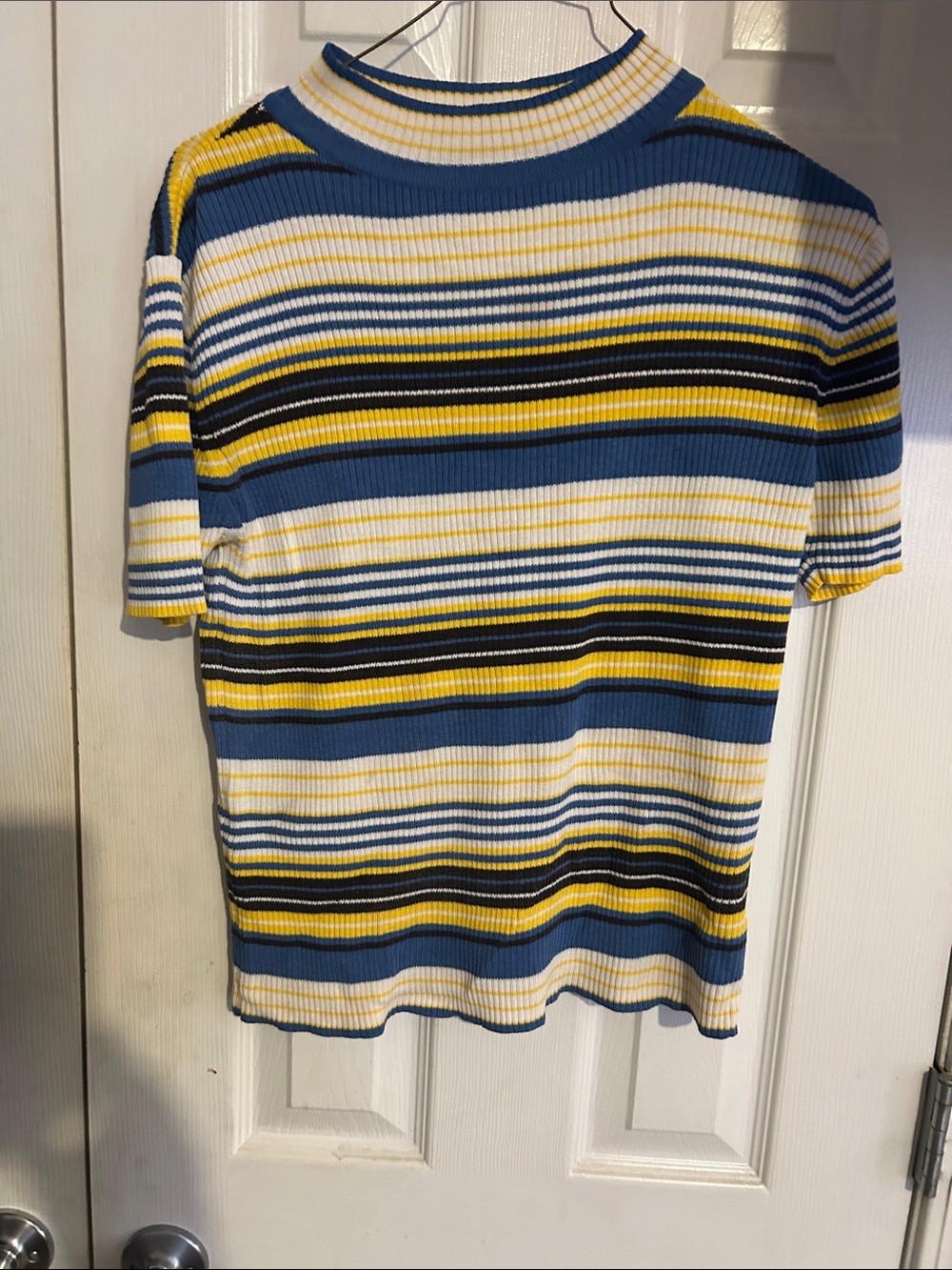 Kim Rogers Short-Sleeve Ribbed Stripe Tee in Blue, White & Yellow